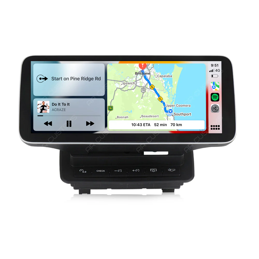 Head Unit Upgrade Installation — Audi Q7 4L 2010-2015 – head unit installation view